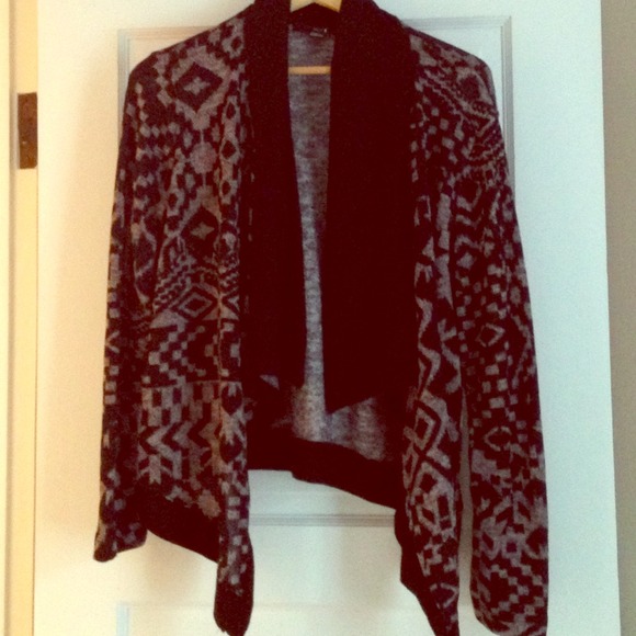 Tribal print cardigan