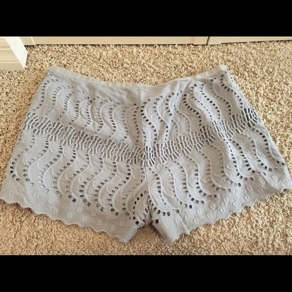 J. Crew eyelet shorts size 6 - Picture 4 of 4