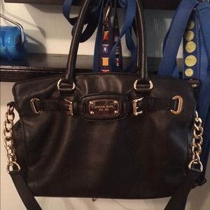 Authentic michael kors black leather purse