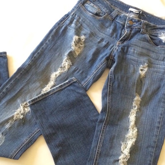 Forever21 Destroyed Skinny Jeans