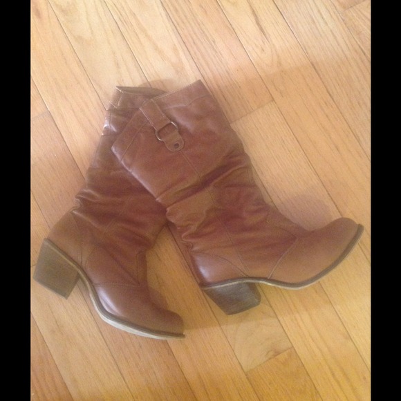 Steve Madden Boots