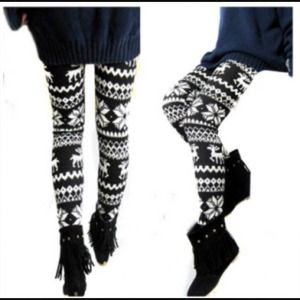 Reindeer & snowflake leggings