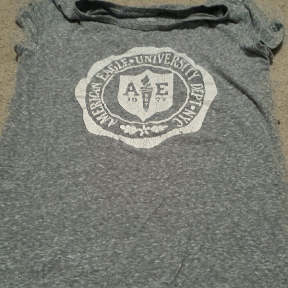 American Eagle shirt