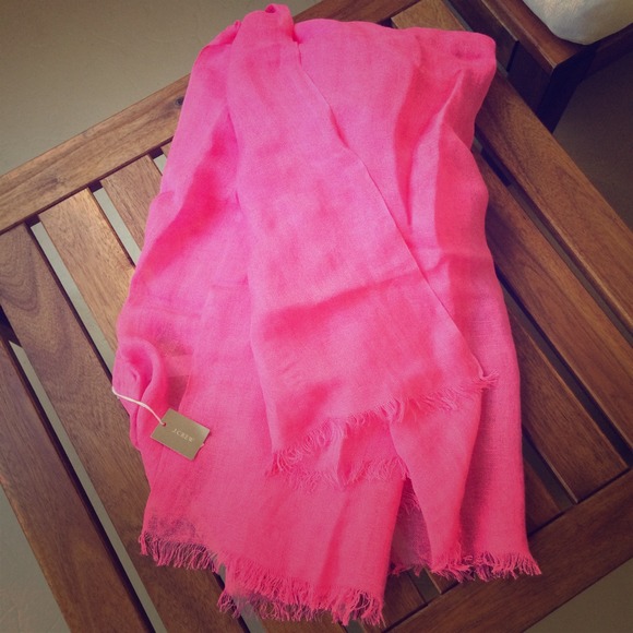 J. Crew Accessories - sale | linen scarf in pink