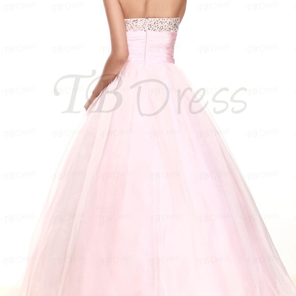 Soft pink prom dress with pink rhinestones - Picture 2 of 4