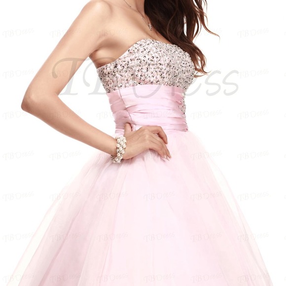 Soft pink prom dress with pink rhinestones - Picture 3 of 4