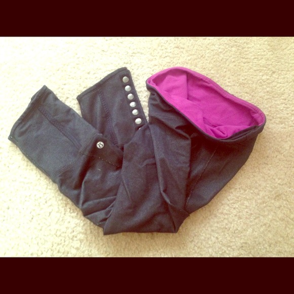 Lululemon Snap Crops