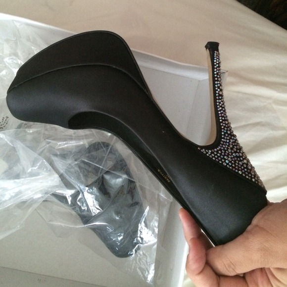 Steve madden pumps