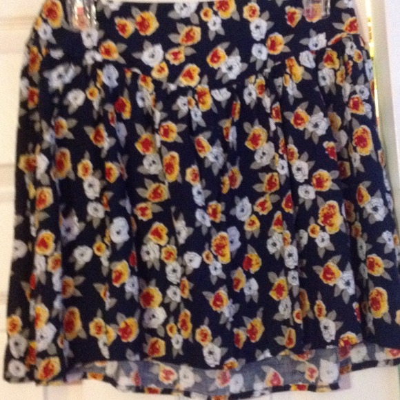 floral mini skirt