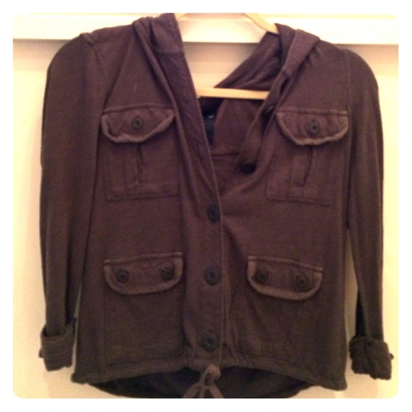 Light sweater - Picture 1 of 2