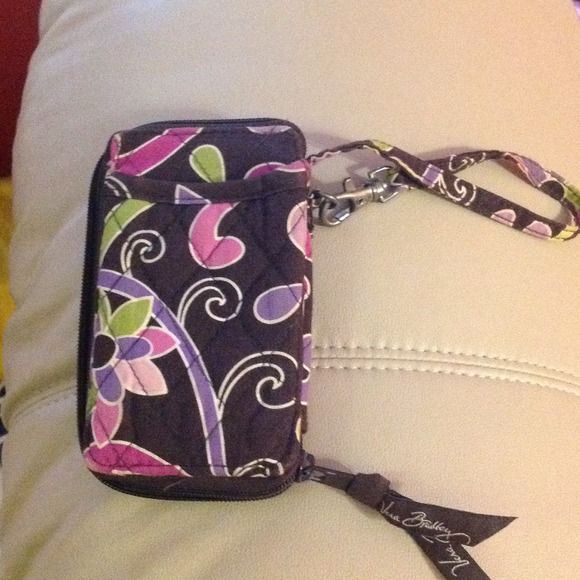 vera bradley wristlet