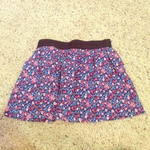 Elastic band floral skirt