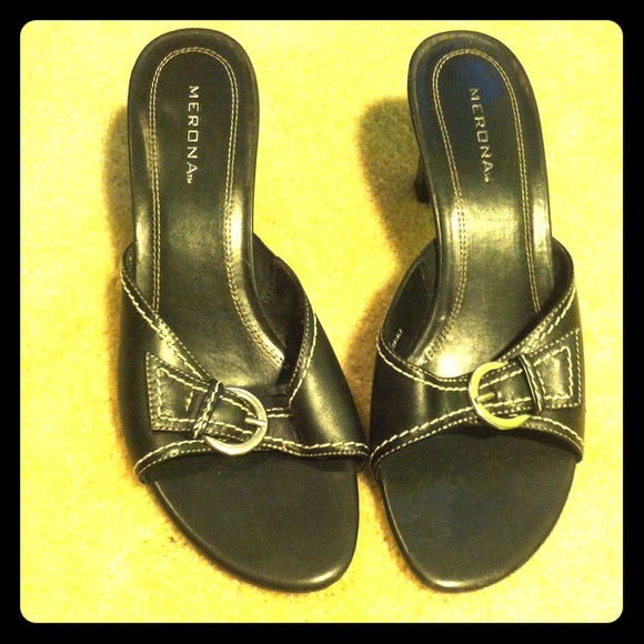 Merona black heels - Picture 1 of 2