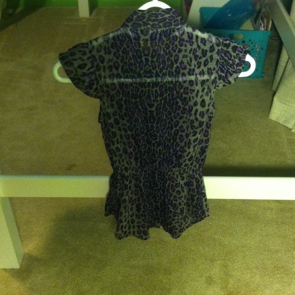 Grey and purple leopard print blouse - Picture 2 of 2