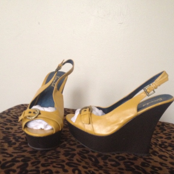 New heels only $15