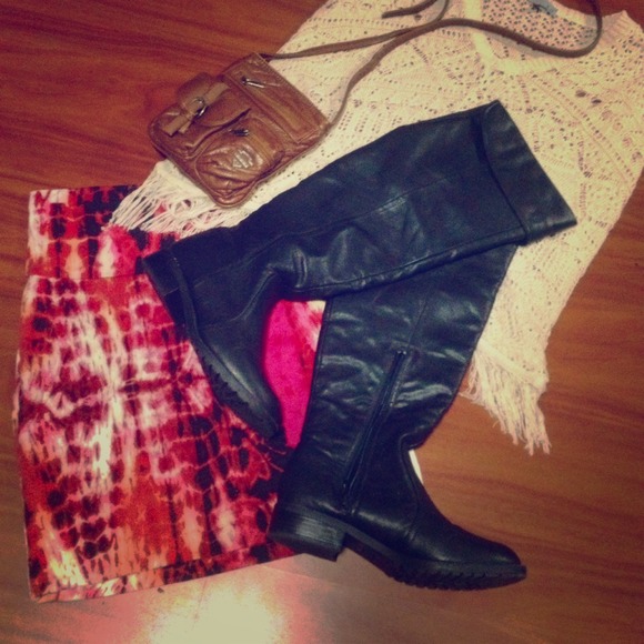 Black Boots