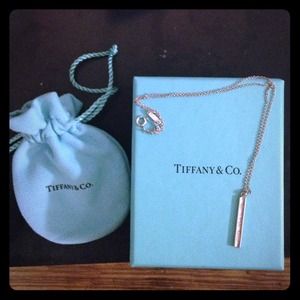 Tiffany & Co. SMALL .925 silver pendant necklace