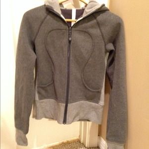 Lululemon Thick Dark/Light Grey Hooded Sweatshirt