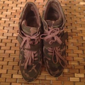 Authentic Ash Army Wedge Sneakers
