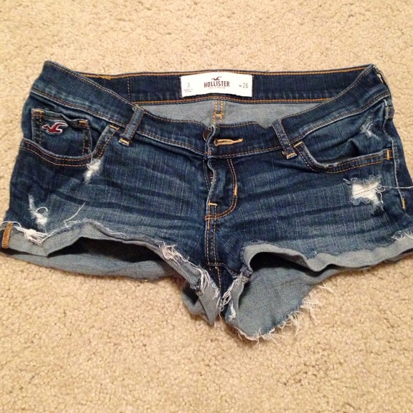 Hollister dark jean holy shorts