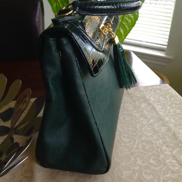 🎉SOLD🎉Aldo Deep Emerald Forest Green Handbag - Picture 4 of 4