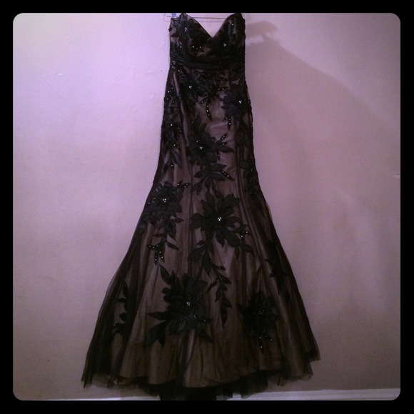 JOVANI BALL GOWN