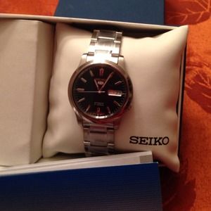 Men's seiko (SNK739) stainless steel watch