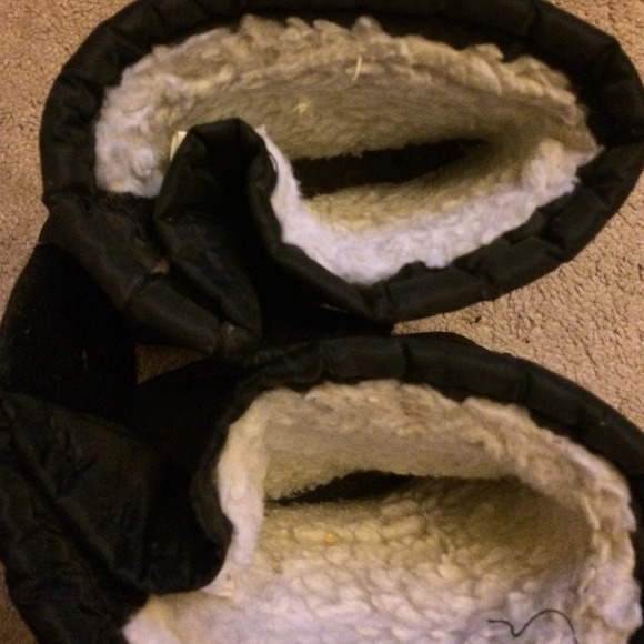 Child's Snow Boots - Picture 4 of 4