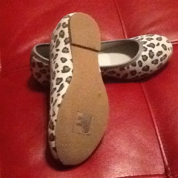 Toddler girl shoes (BID please) - Picture 2 of 3