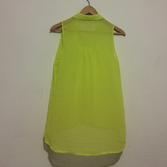 Yellow button up - Picture 2 of 2