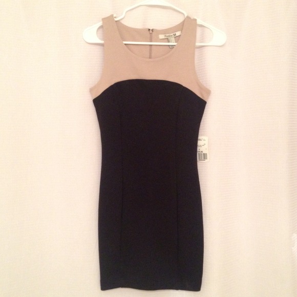 New with Tags - Tan/Black Bodycon Dress