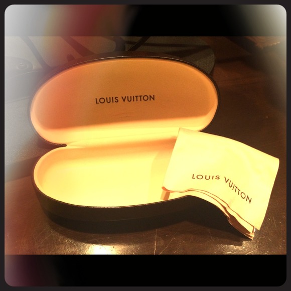 Authentic Louis Vuitton Sunglasses Case