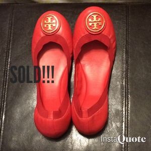 Authentic Tory Burch Caroline Flat