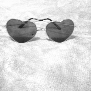 heart glasses 💜💕