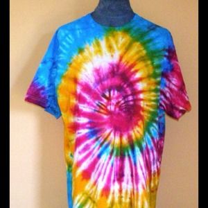 TIE DYE SHIRTS PEOPLE!!!!