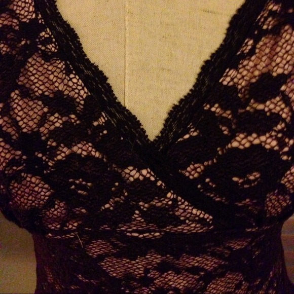 Stretch chocolate Lace bodice top with pink lining - Picture 2 of 3