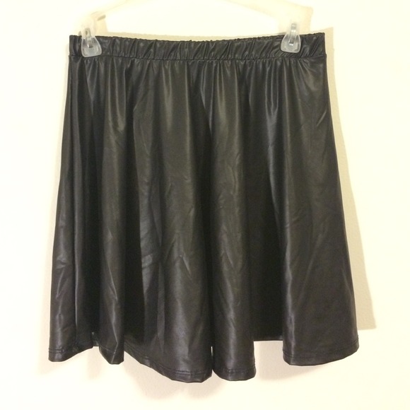 🌟HOLD🌟 Bundle Black Pleather Skirt
