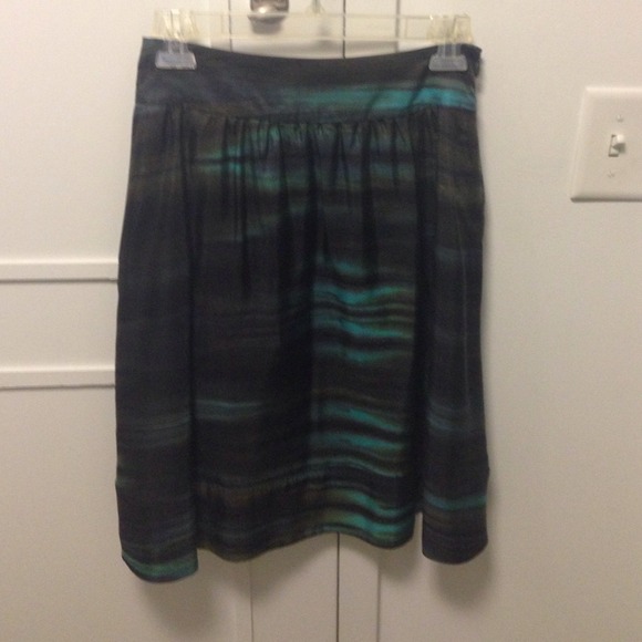 Theory Silk skirt with pockets