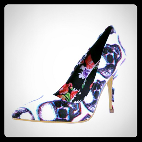 💀💜 IRON FIST THIRD DIMENSION HIGH HEEL💜💀👠🌸🌼