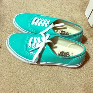Spearmint vans