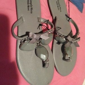 Simply Vera Wang turqoise sandals