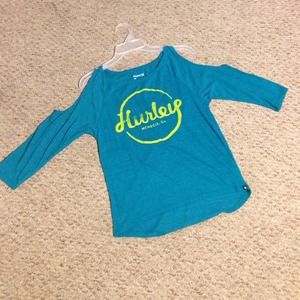 Hurley 3/4 sleeve shirt