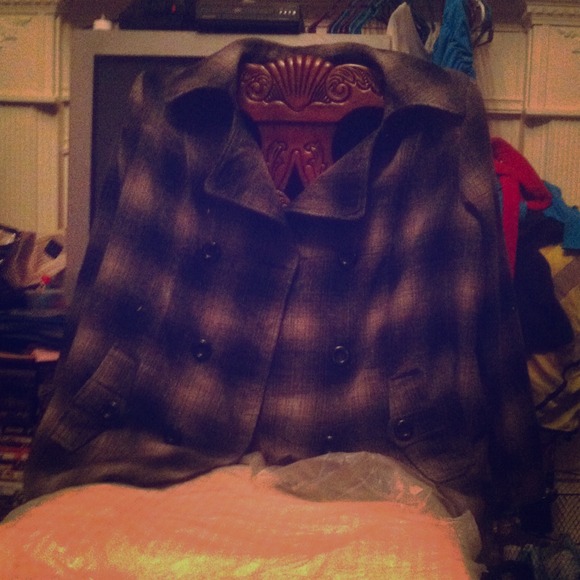 Nice jacket. Very comfy.