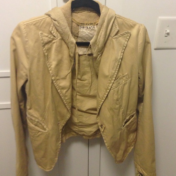 Da-Nang Cute blazer with attached hoodie