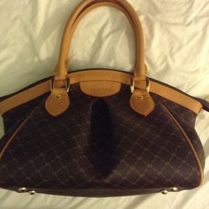 Rioni handbag