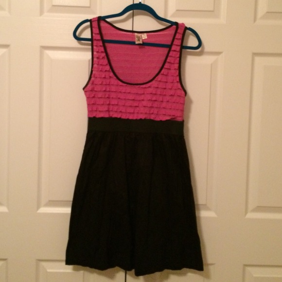 NWOT cute black and pink dress.