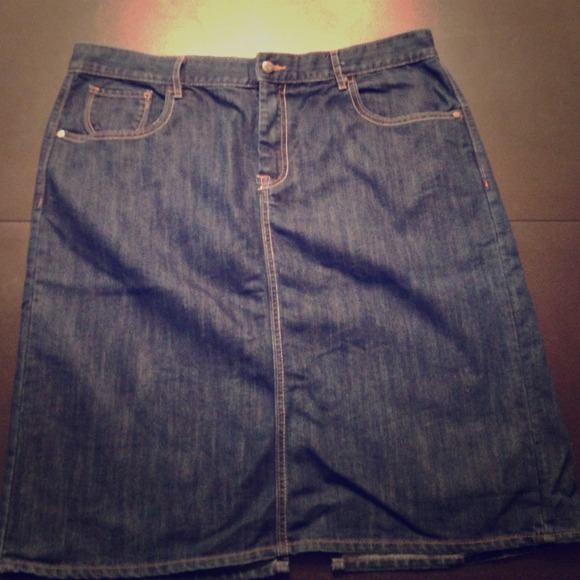 Old Navy High-rise Denim Skirt