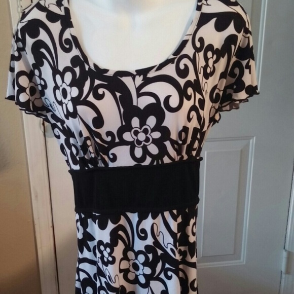 Long floral tie back blouse