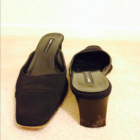 Black pumps, made in Italy