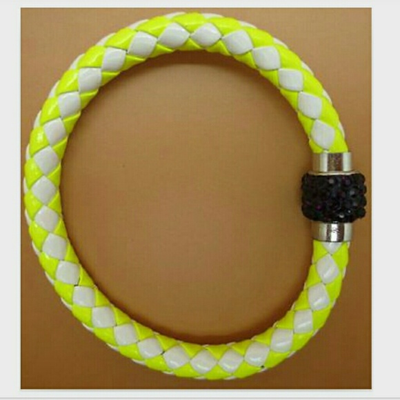 Faux Leather magnetic bracelet NWOT